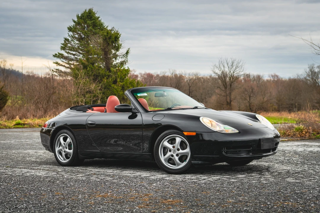 1999 Porsche 996 Carrera - Image 24 of 31
