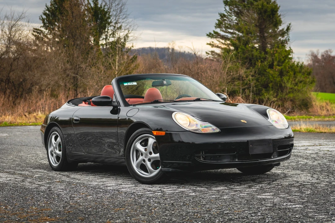 1999 Porsche 996 Carrera - Image 15 of 31