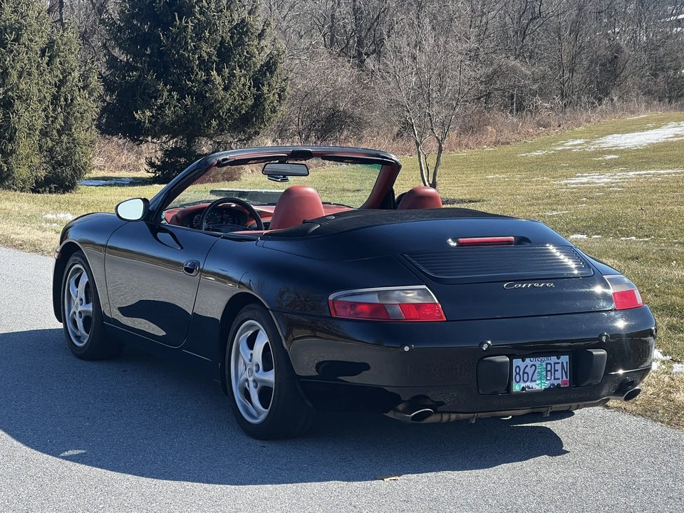 1999 Porsche 996 Carrera - Image 25 of 31