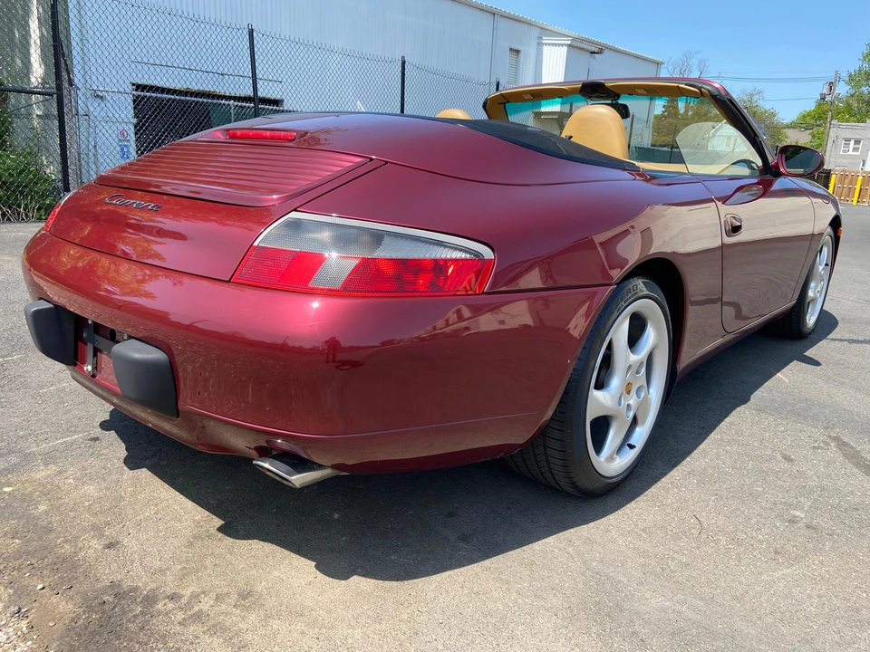 1999 Porsche 996 Carrera - Image 17 of 31