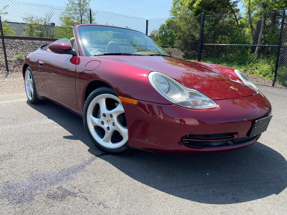 1999 Porsche 996 Carrera - Image 23 of 31
