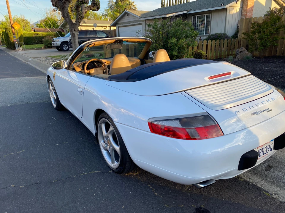 1999 Porsche 996 Carrera - Image 10 of 31