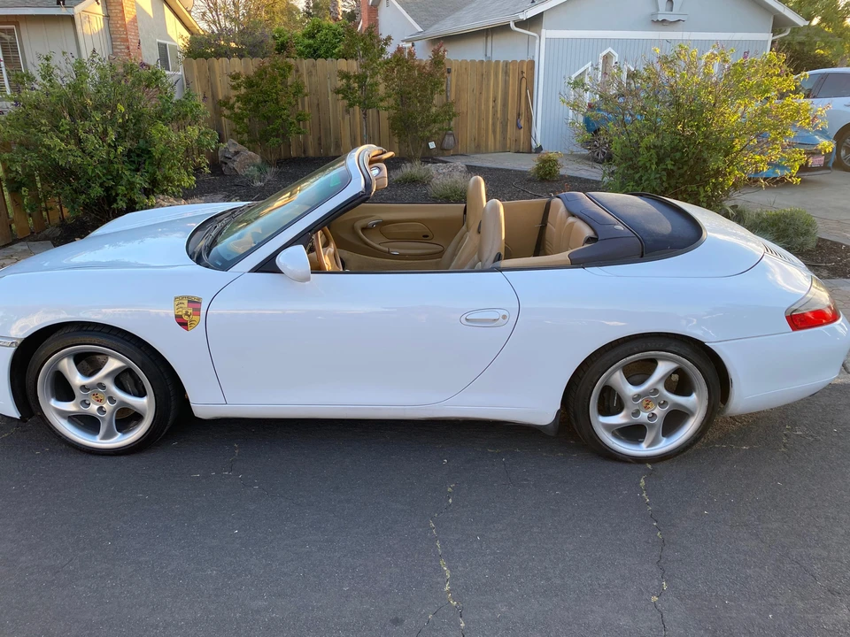 1999 Porsche 996 Carrera - Image 9 of 31
