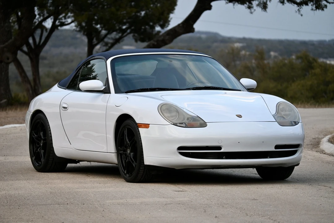 1999 Porsche 996 Carrera - Image 27 of 31