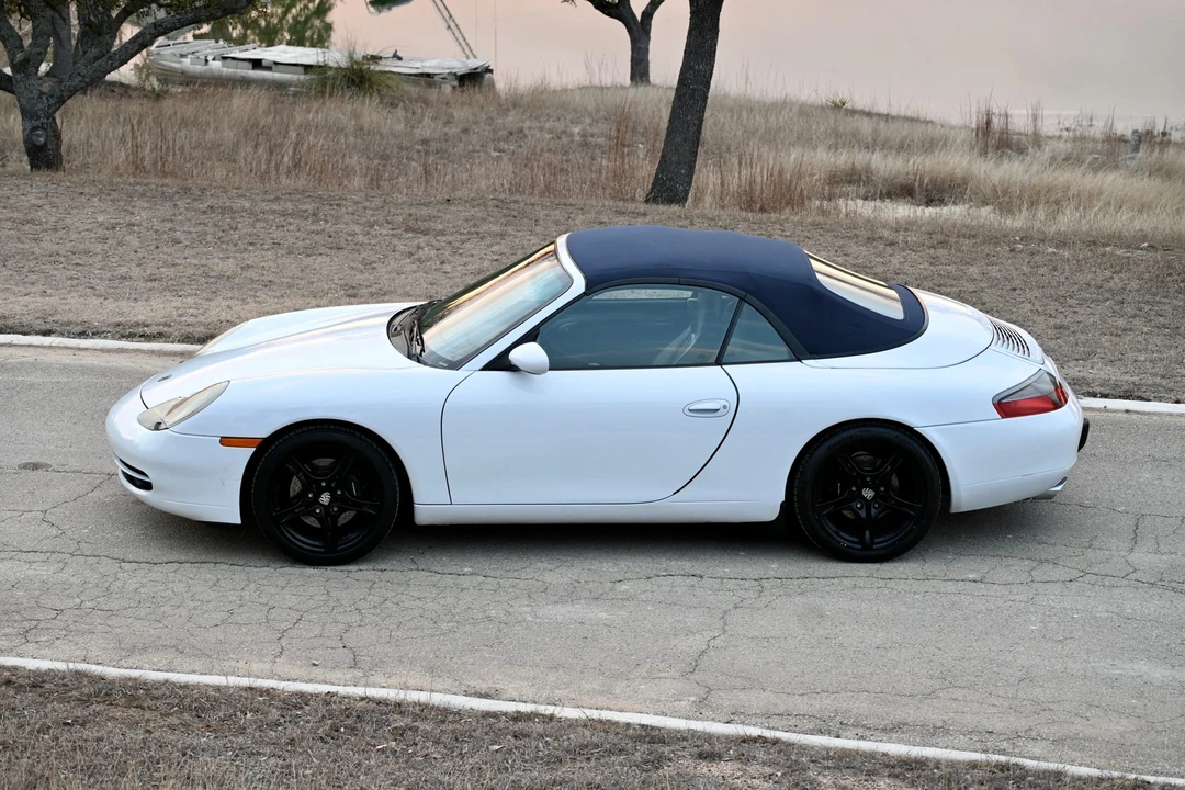 1999 Porsche 996 Carrera - Image 20 of 31