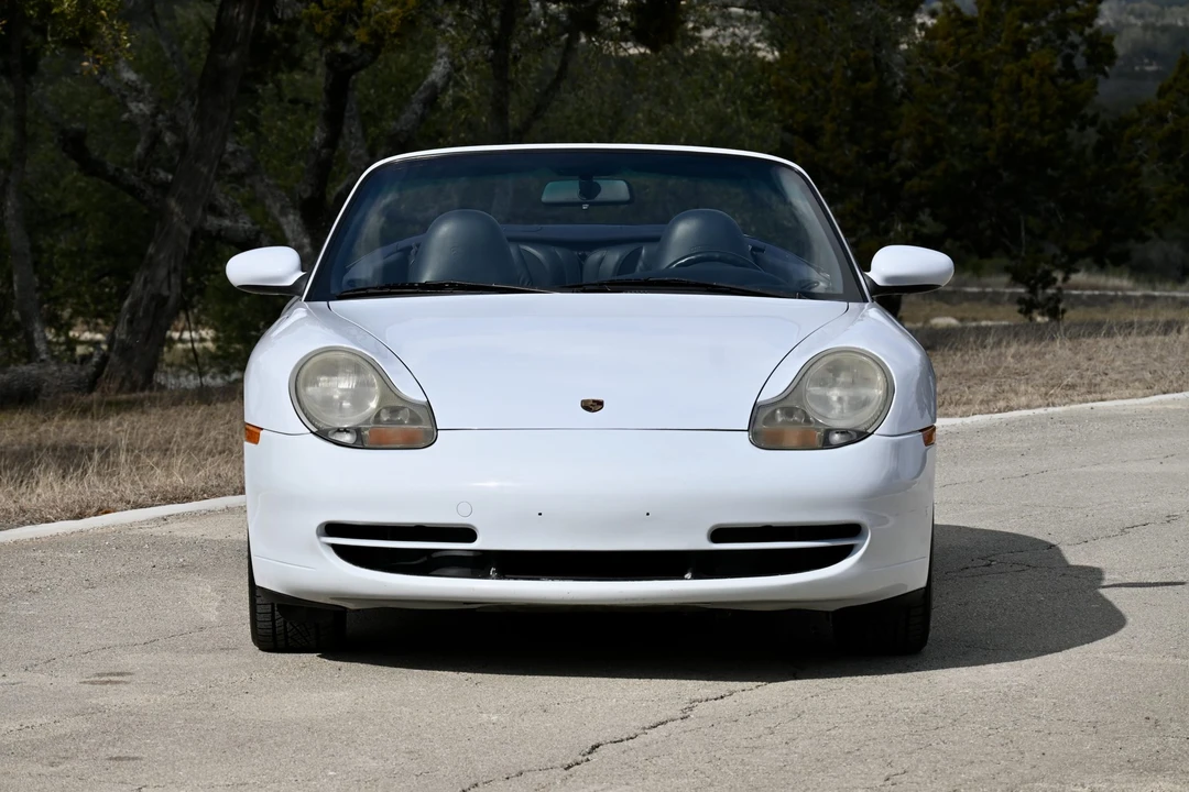 1999 Porsche 996 Carrera - Image 16 of 31