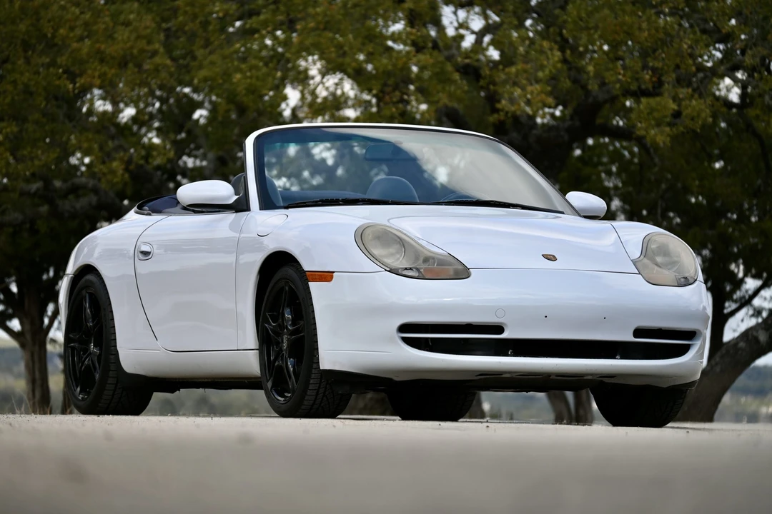 1999 Porsche 996 Carrera - Image 12 of 31
