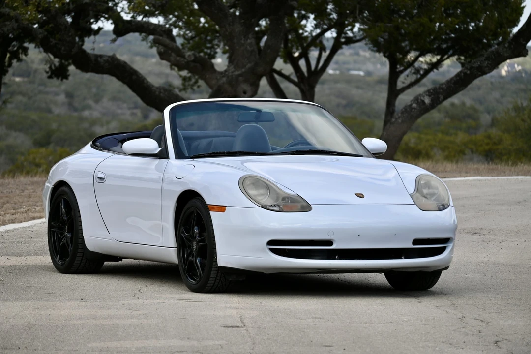 1999 Porsche 996 Carrera - Image 11 of 31