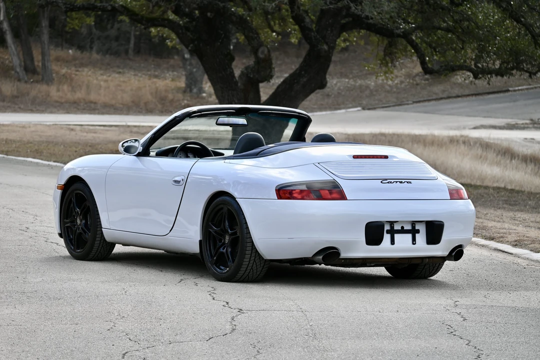 1999 Porsche 996 Carrera - Image 7 of 31