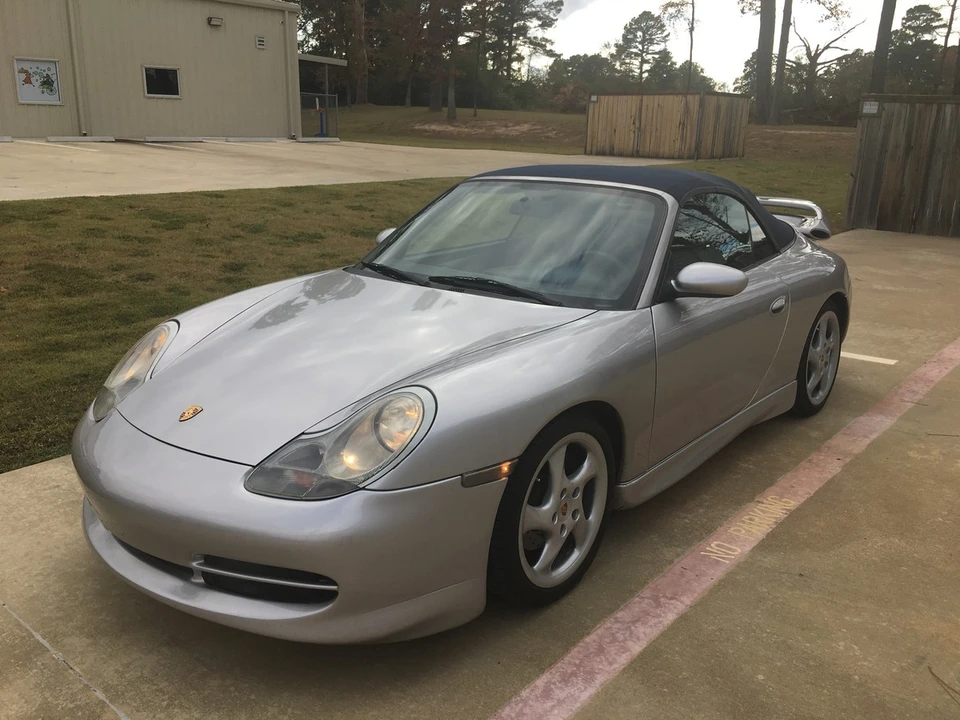 1999 Porsche 996 Carrera - Image 13 of 31