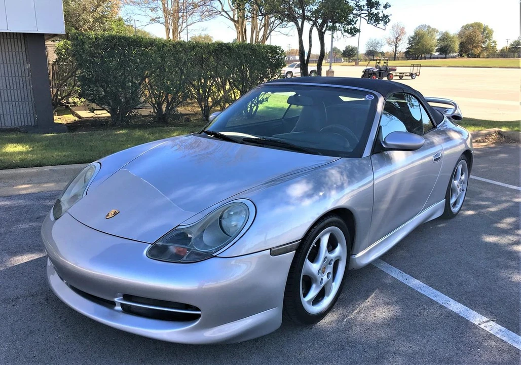 1999 Porsche 996 Carrera - Image 12 of 31