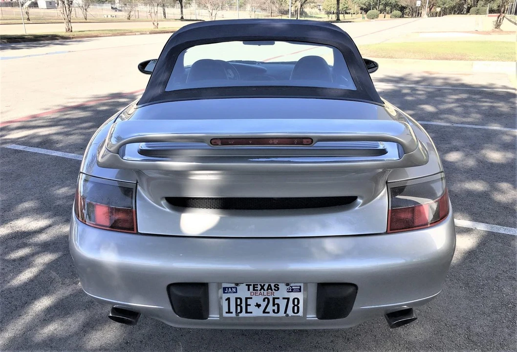 1999 Porsche 996 Carrera - Image 26 of 31