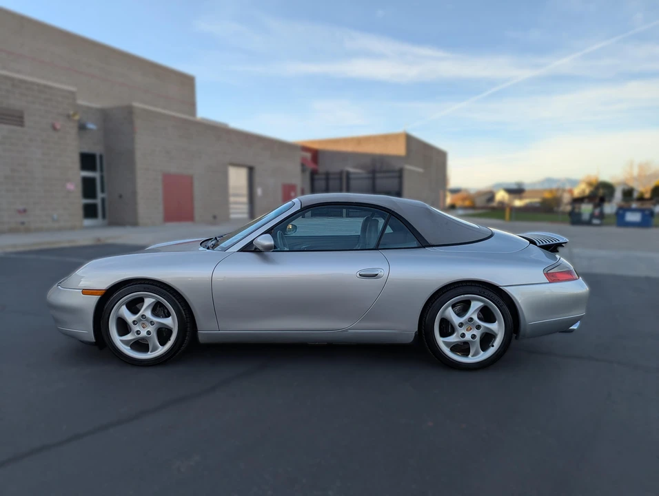 1999 Porsche 996 Carrera - Image 18 of 31