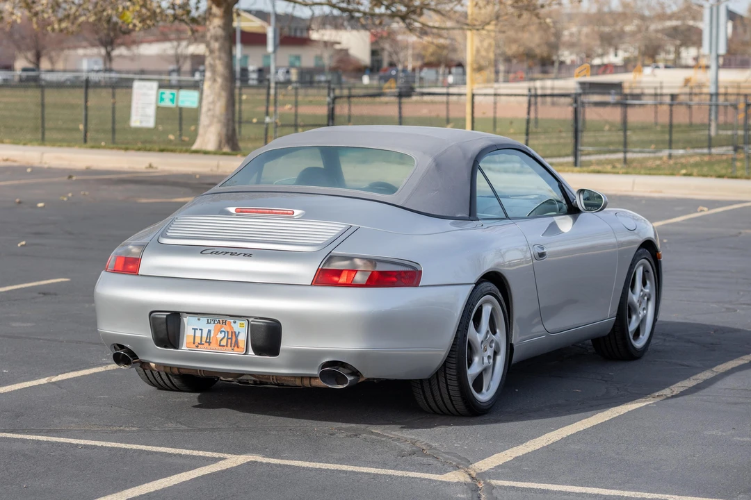 1999 Porsche 996 Carrera - Image 13 of 31