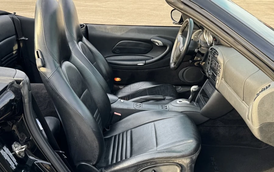 1999 Porsche 996 Carrera - Image 25 of 30