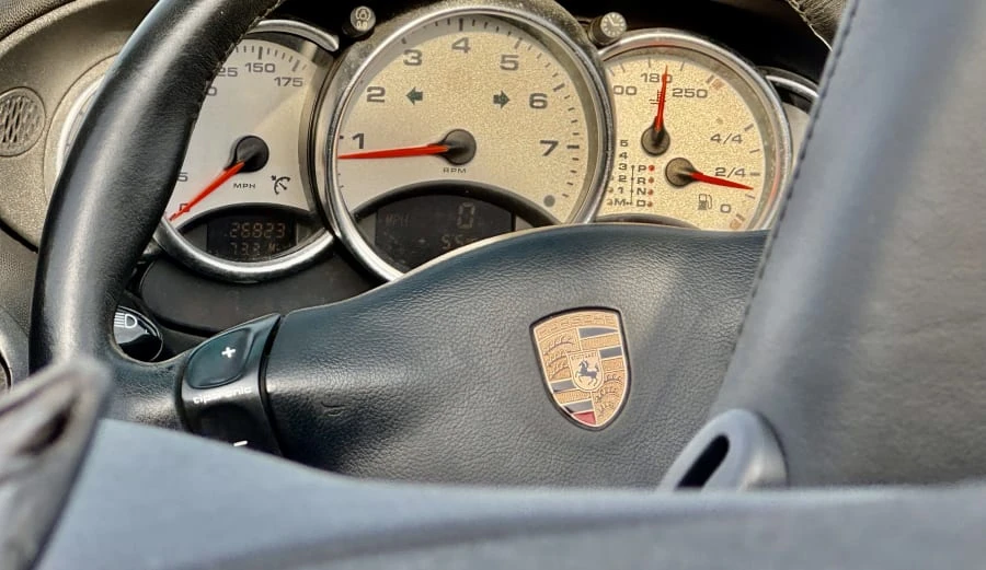 1999 Porsche 996 Carrera - Image 24 of 30