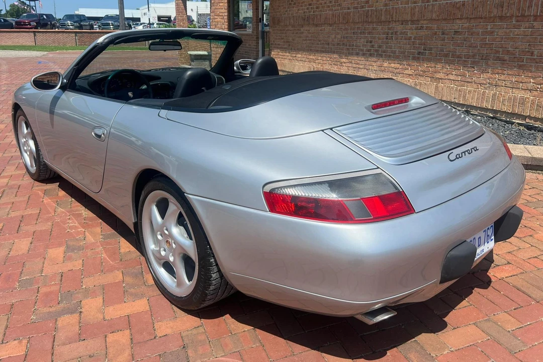 1999 Porsche 996 Carrera - Image 4 of 26