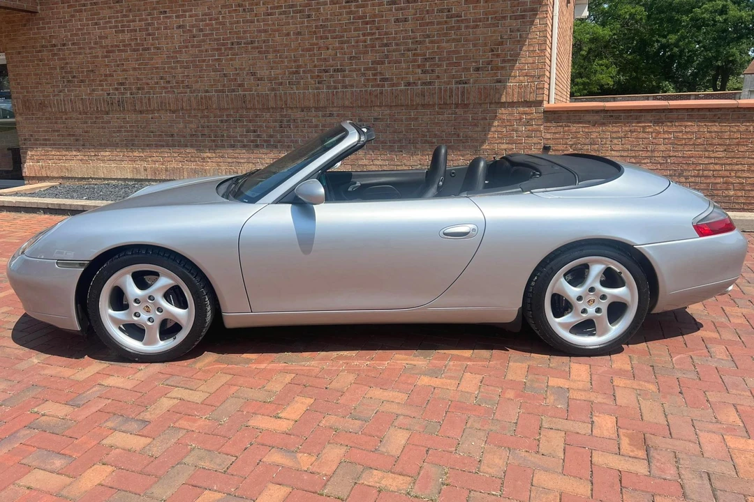 1999 Porsche 996 Carrera - Image 7 of 26