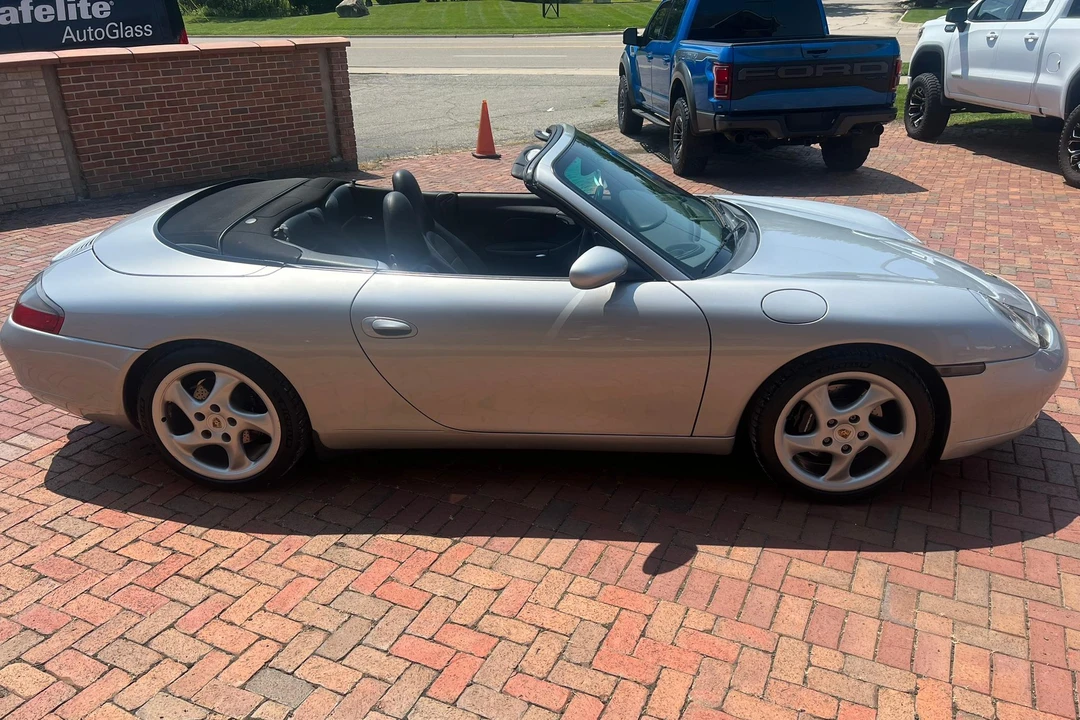 1999 Porsche 996 Carrera - Image 9 of 26