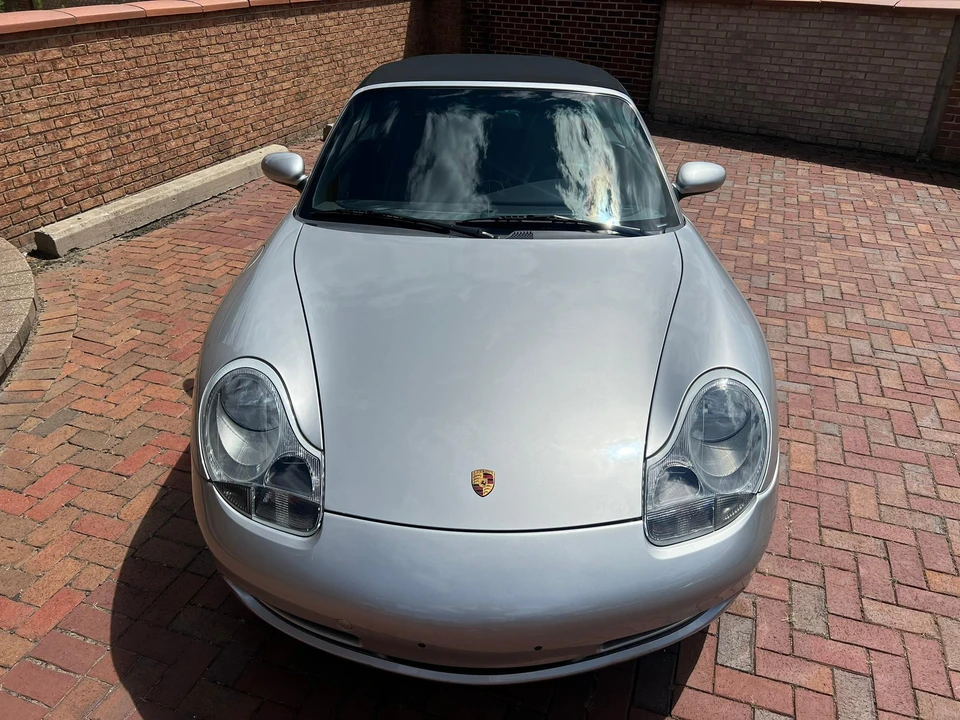 1999 Porsche 996 Carrera - Image 11 of 26
