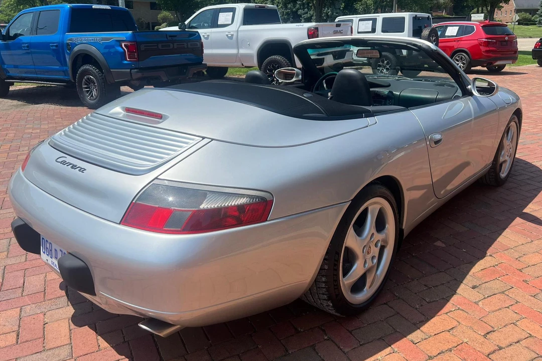 1999 Porsche 996 Carrera - Image 8 of 26