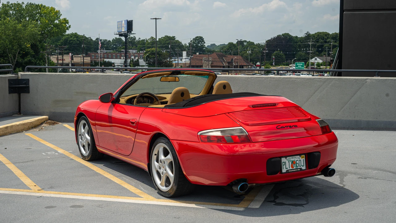 1999 Porsche 996 Carrera - Image 8 of 31