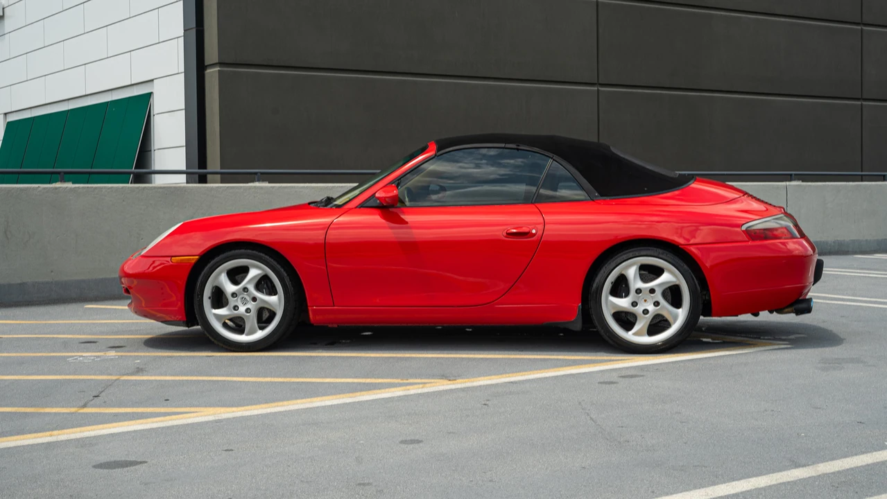 1999 Porsche 996 Carrera - Image 12 of 31