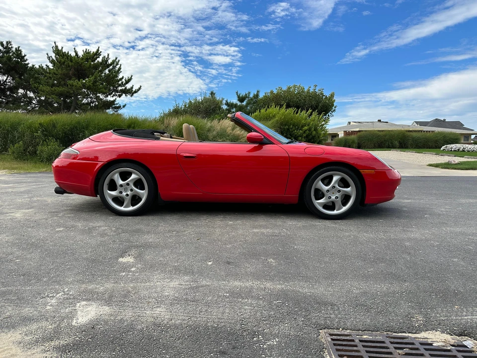 1999 Porsche 996 Carrera - Image 10 of 31
