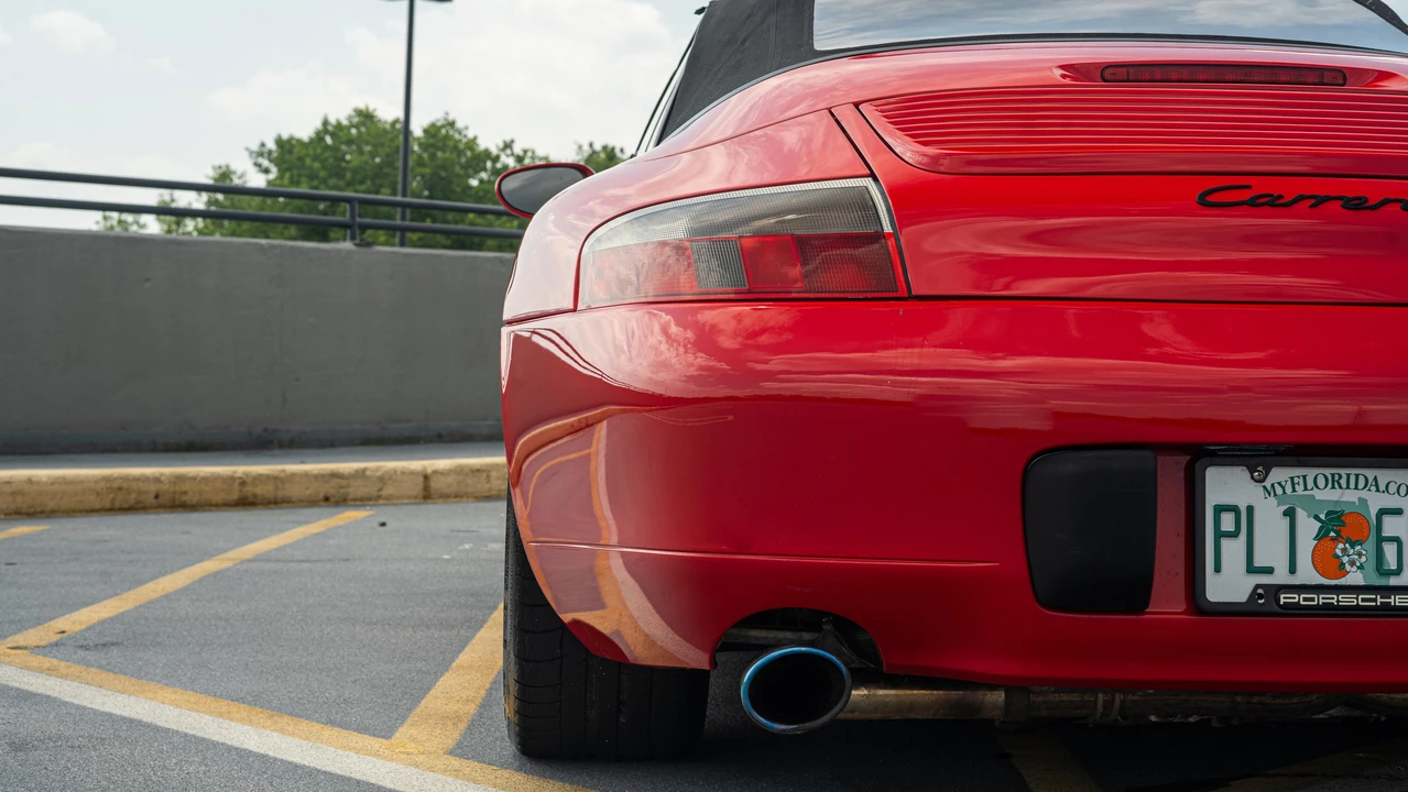 1999 Porsche 996 Carrera - Image 30 of 31