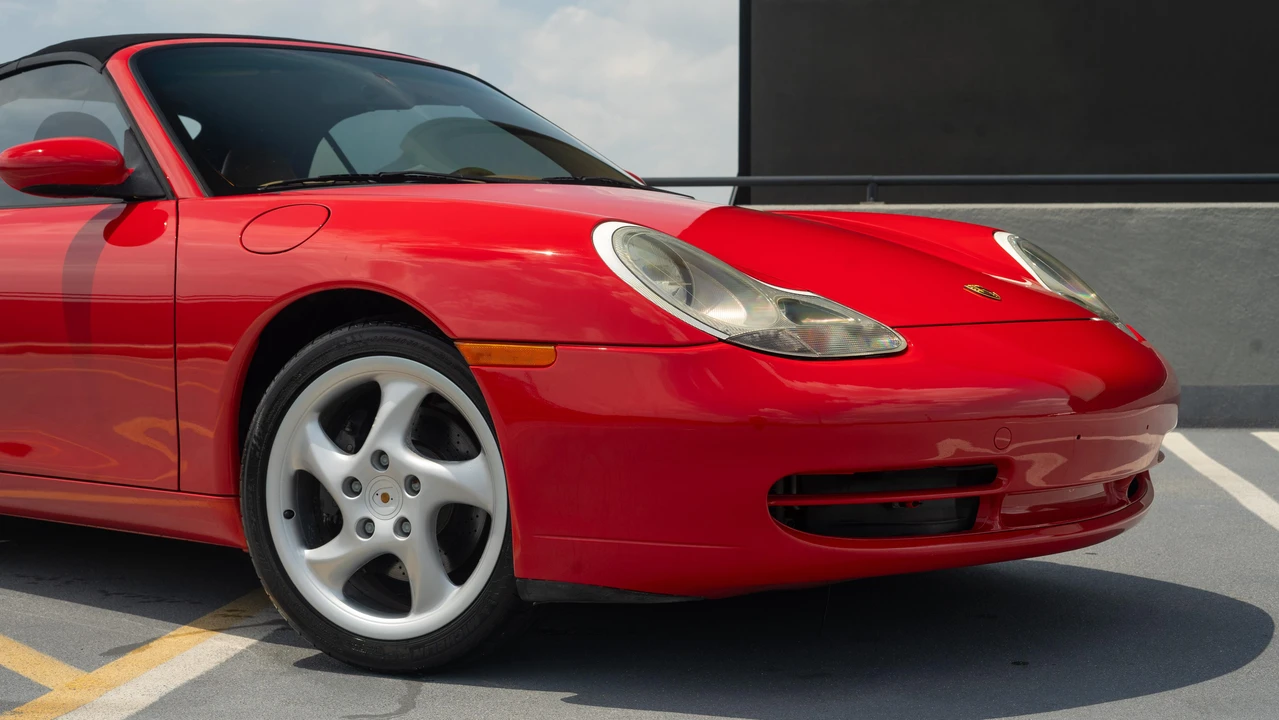 1999 Porsche 996 Carrera - Image 19 of 31