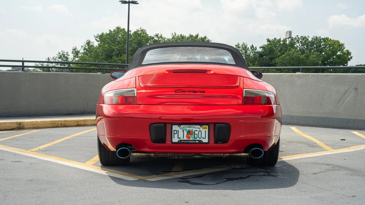 1999 Porsche 996 Carrera - Image 14 of 31