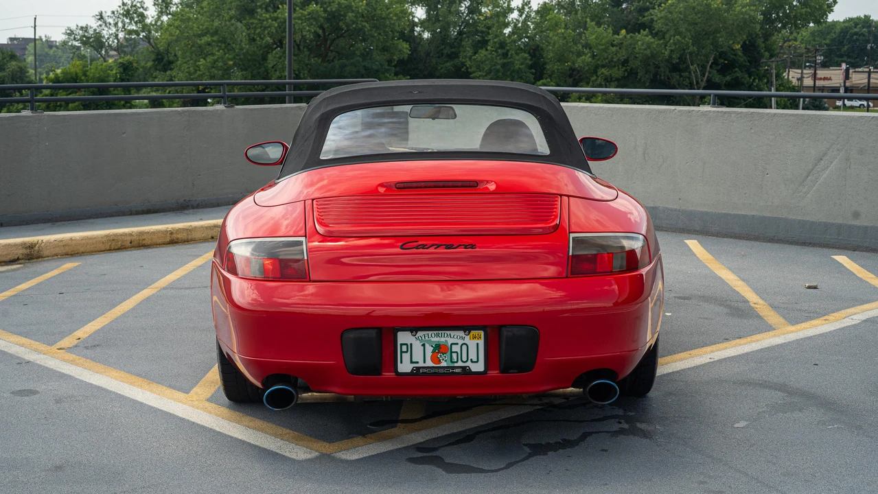 1999 Porsche 996 Carrera - Image 13 of 31