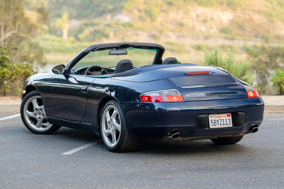 1999 Porsche 996 Carrera - Image 10 of 31