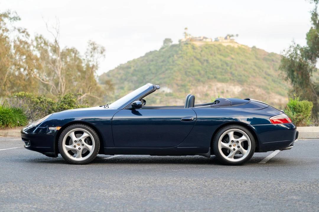 1999 Porsche 996 Carrera - Image 9 of 31