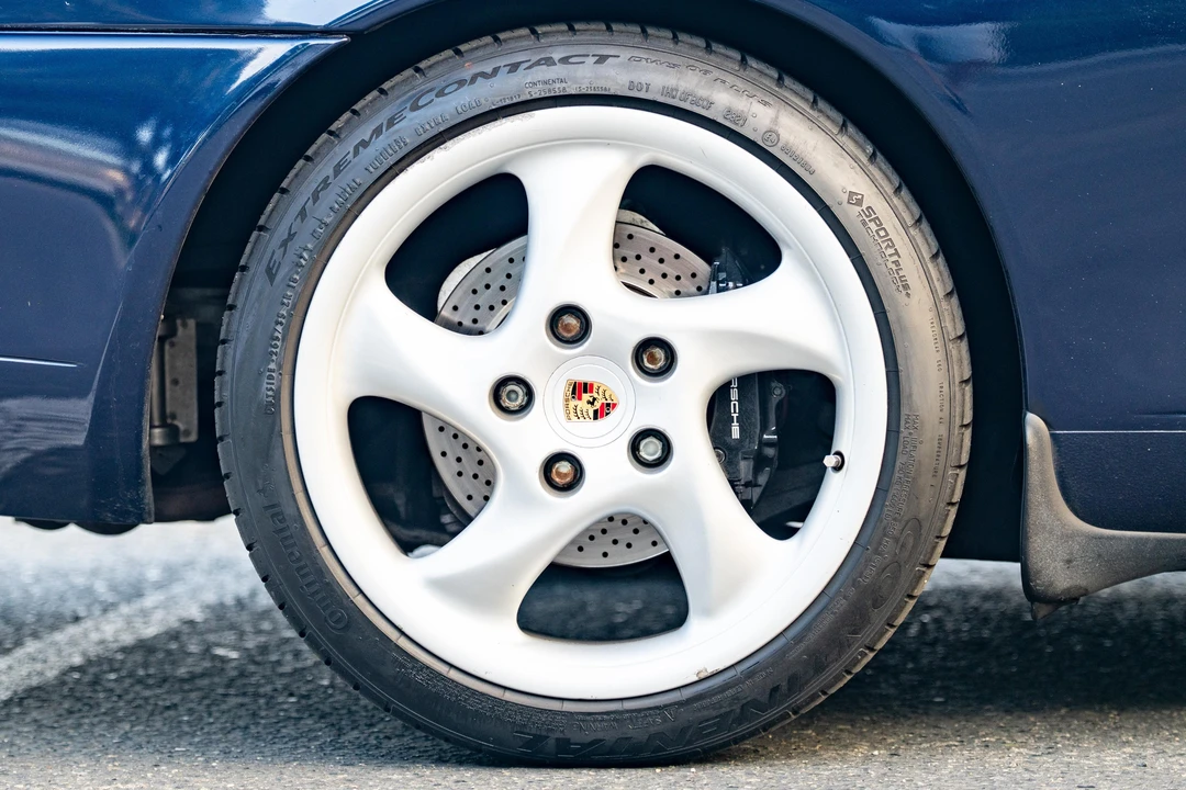 1999 Porsche 996 Carrera - Image 30 of 31