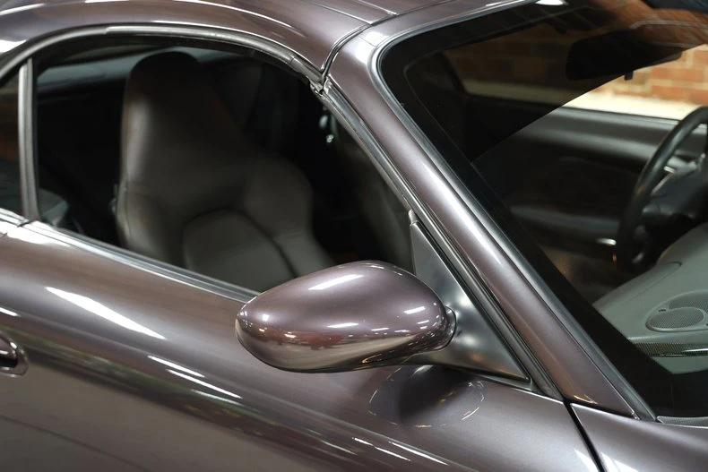 1999 Porsche 996 Carrera - Image 17 of 31