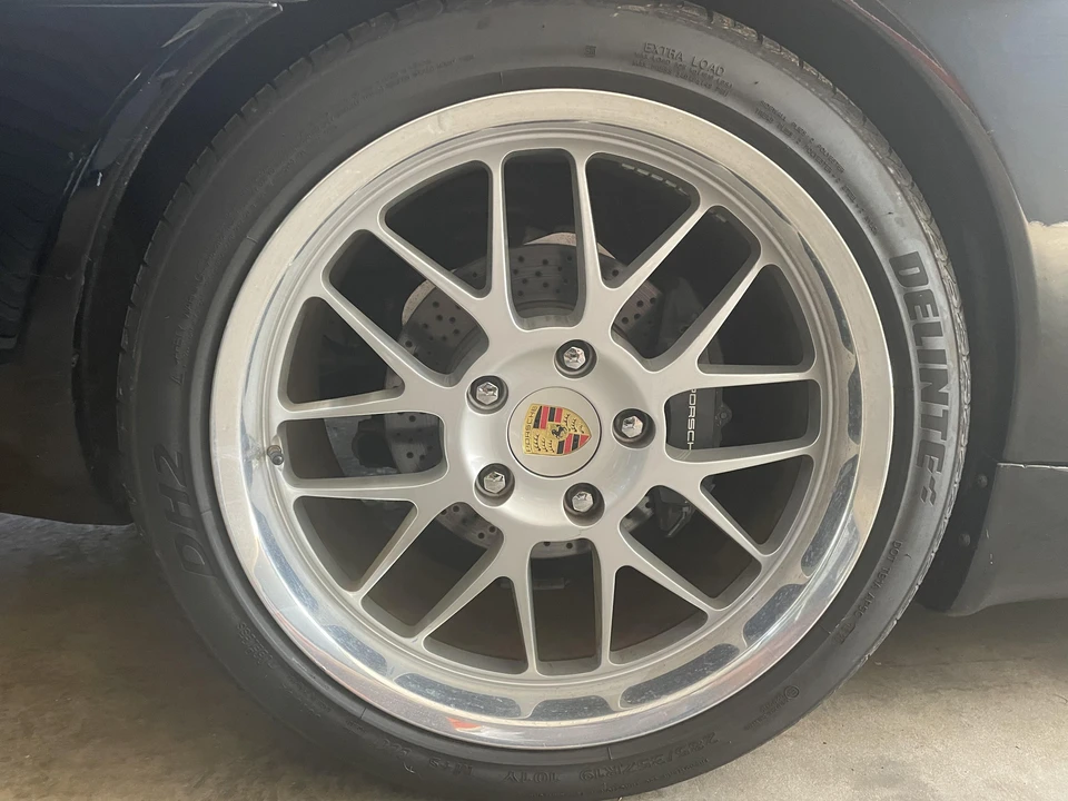 1999 Porsche 996 Carrera - Image 27 of 31