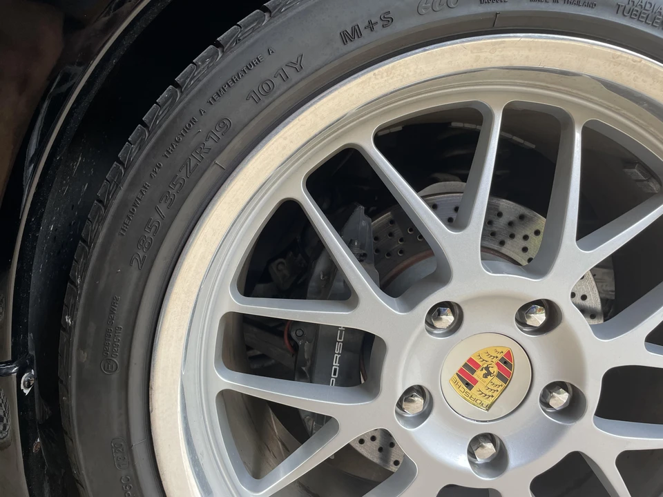 1999 Porsche 996 Carrera - Image 29 of 31