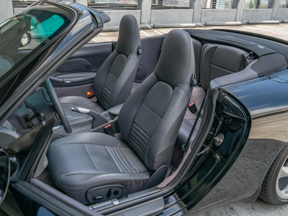 1999 Porsche 996 Carrera - Image 8 of 13