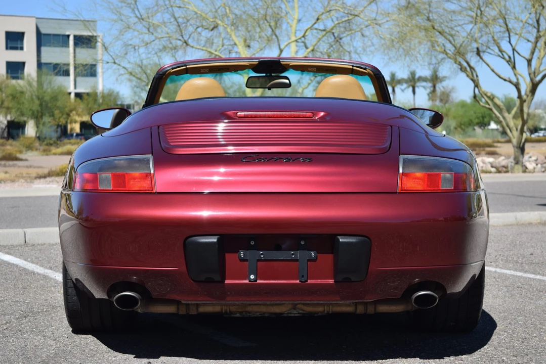 1999 Porsche 996 Carrera - Image 10 of 31