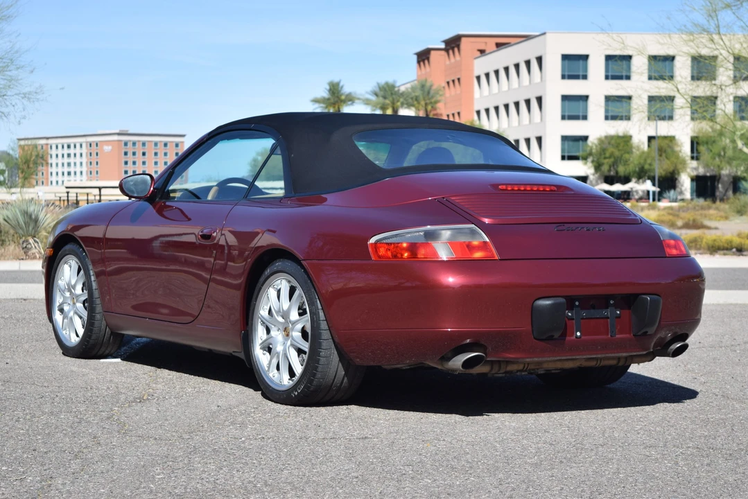 1999 Porsche 996 Carrera - Image 25 of 31