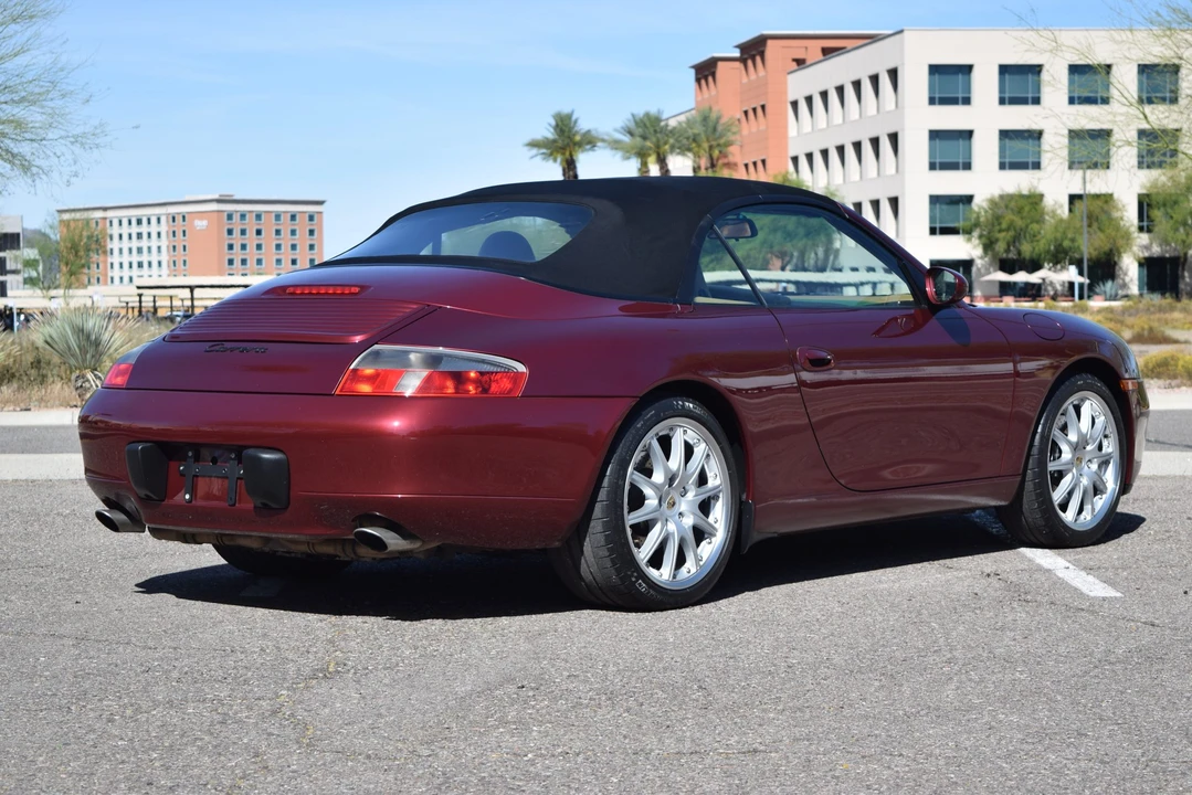 1999 Porsche 996 Carrera - Image 26 of 31