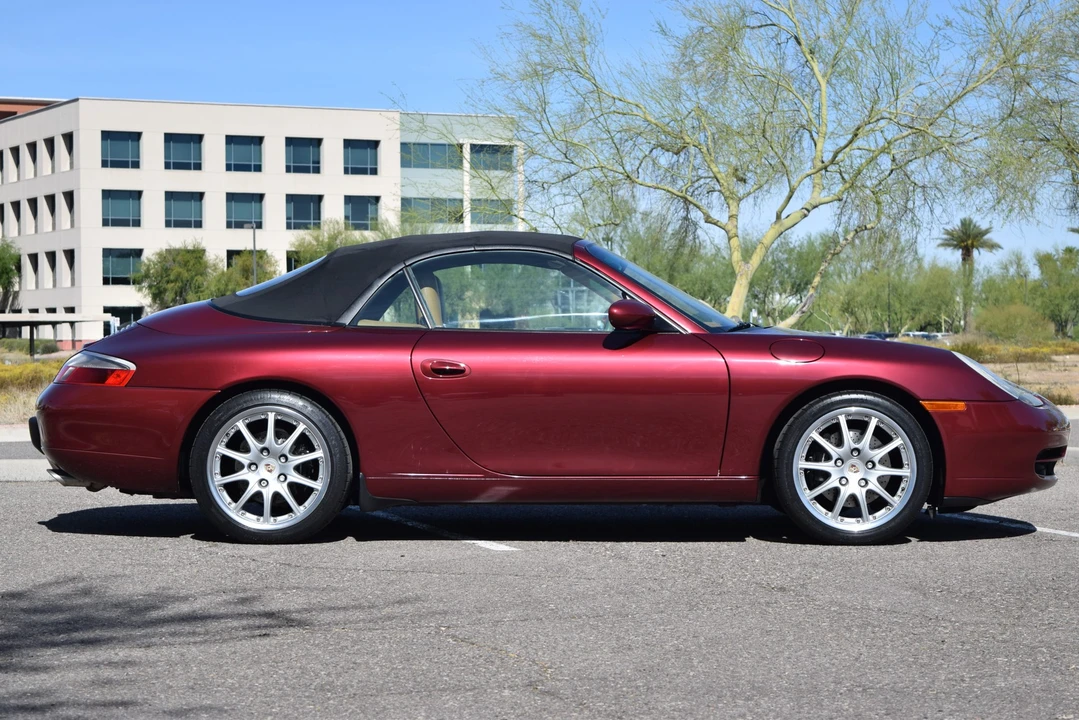 1999 Porsche 996 Carrera - Image 29 of 31