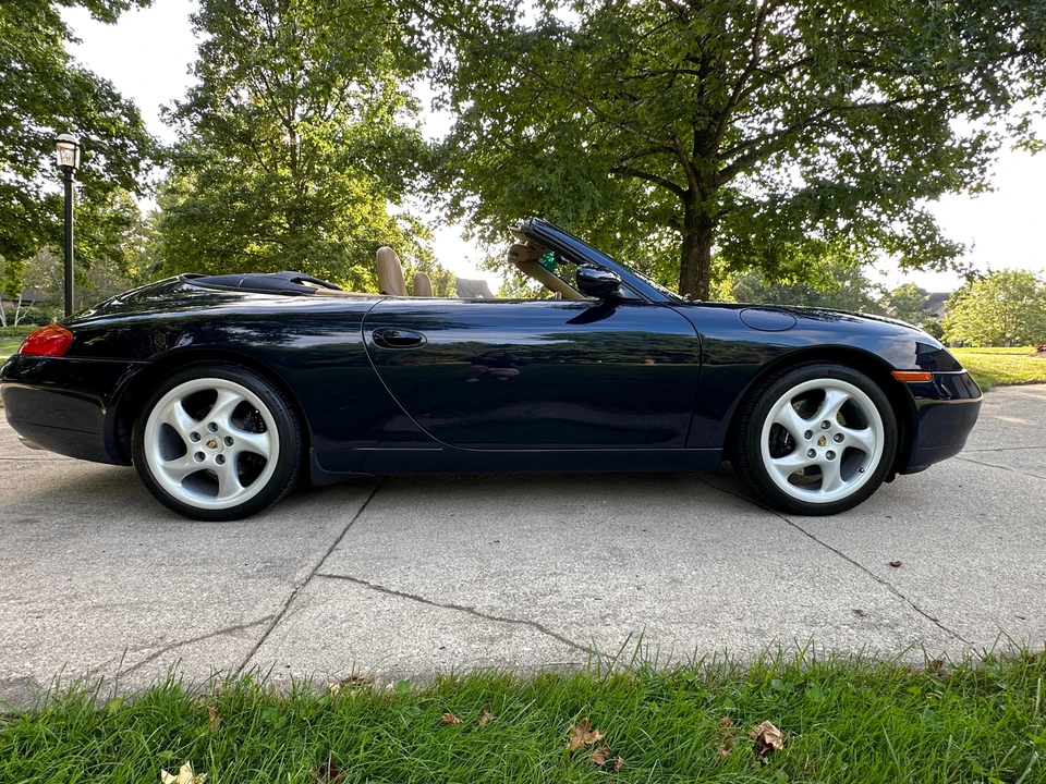 1999 Porsche 996 Carrera - Image 12 of 31
