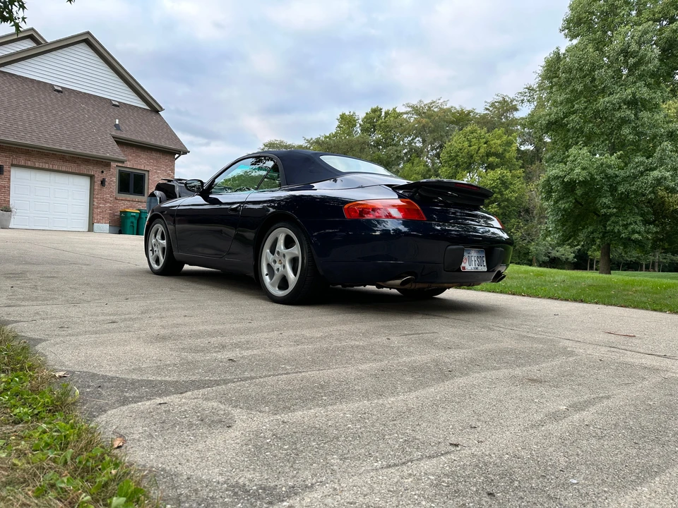 1999 Porsche 996 Carrera - Image 18 of 31