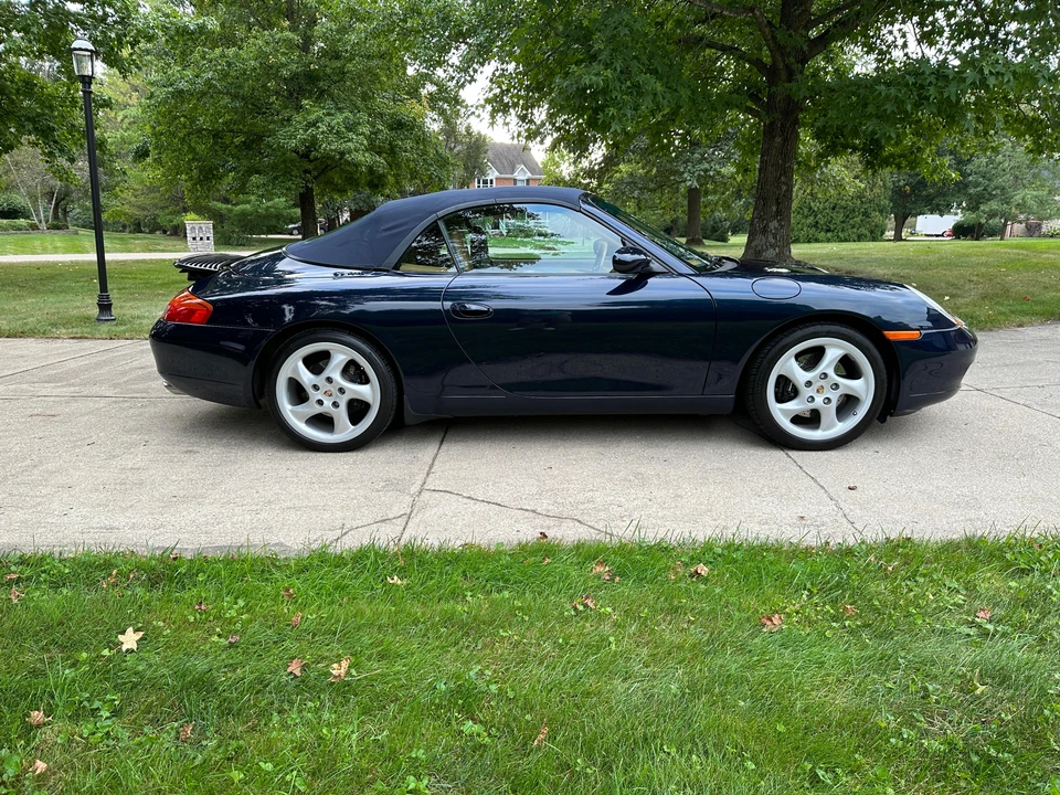 1999 Porsche 996 Carrera - Image 23 of 31