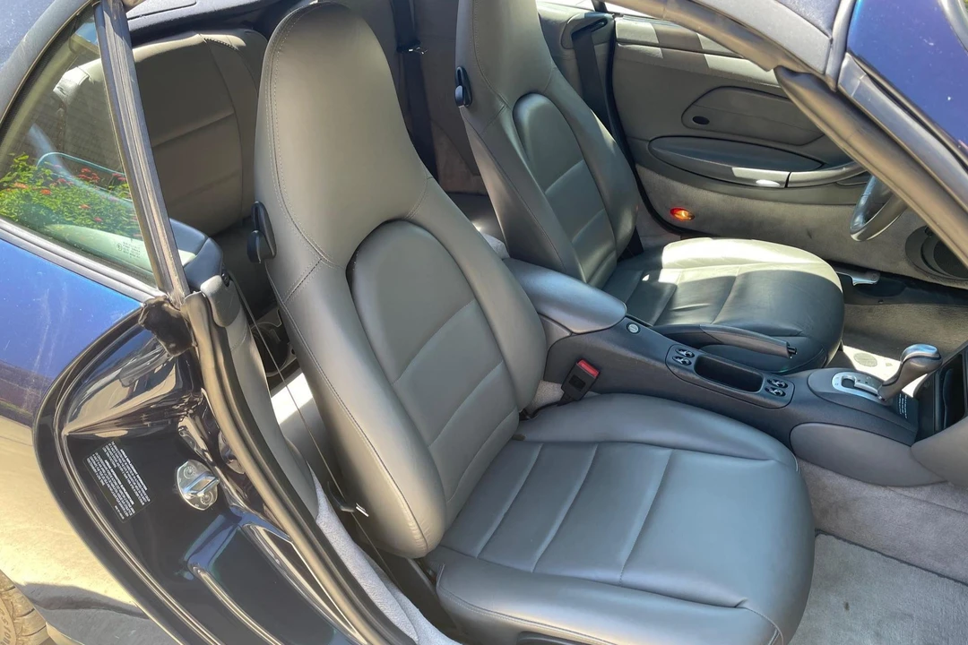 1999 Porsche 996 Carrera - Image 23 of 31