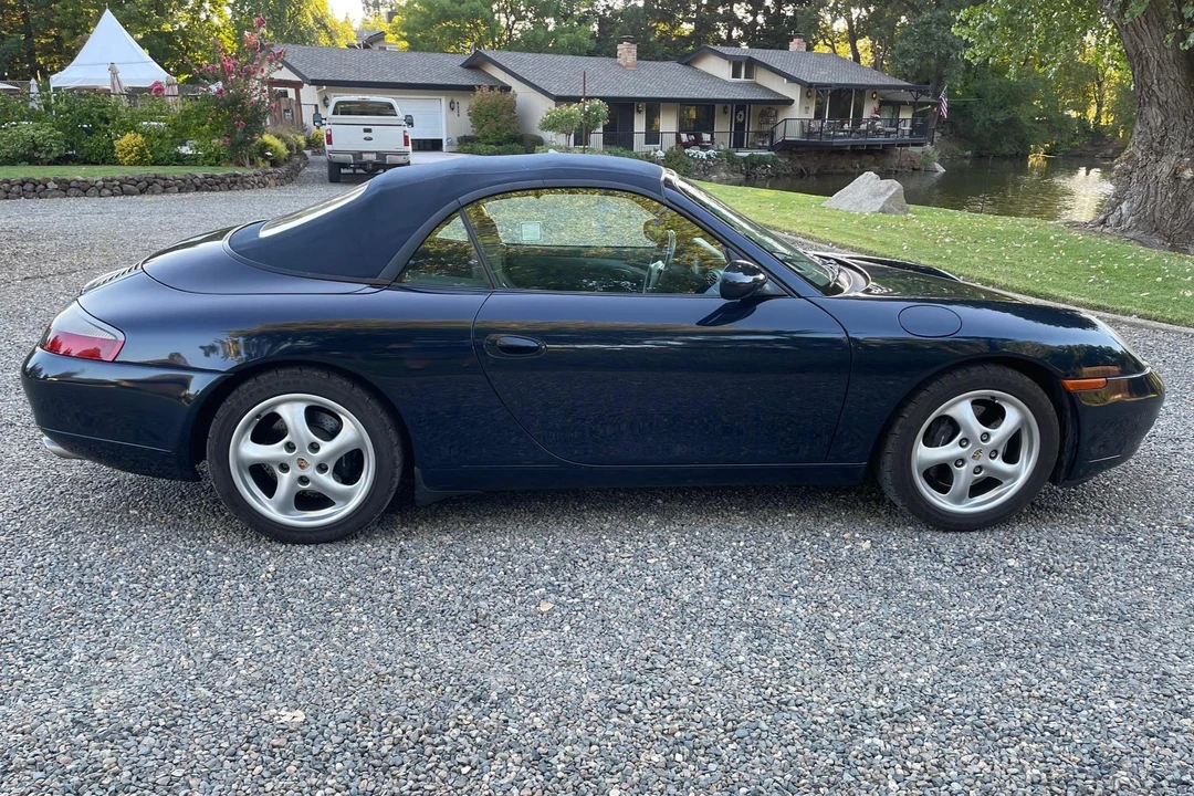 1999 Porsche 996 Carrera - Image 3 of 31