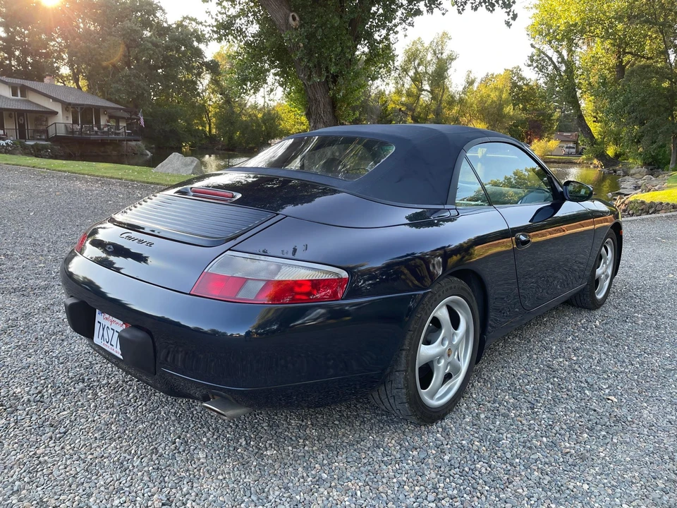 1999 Porsche 996 Carrera - Image 13 of 31