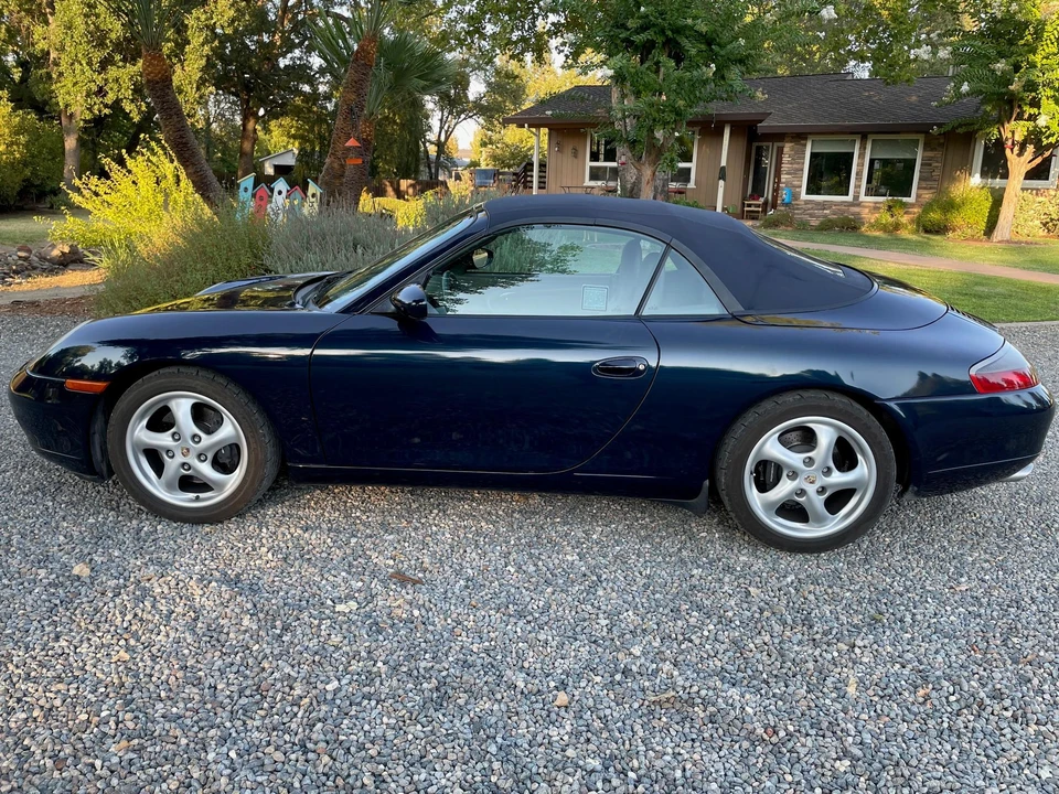 1999 Porsche 996 Carrera - Image 11 of 31
